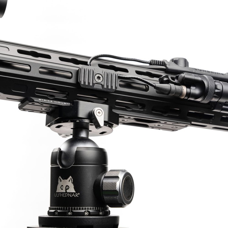 pol_pl_Strike-Industries-Adapter-ARCA-Rail-na-szyne-M-LOK-6-8-Czarny-SI-ARCA-RAIL-6-8-BK-39333_7.jpg