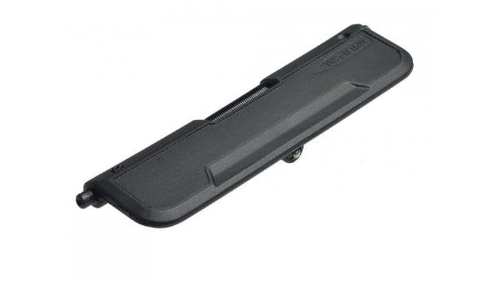pol_pl_Strike-Industries-Klapka-wyrzutnika-lusek-UDC-Ultimate-Dust-Cover-Standard-Czarny-SI-AR-UDC-E-01-223-BK-12924_2.jpg