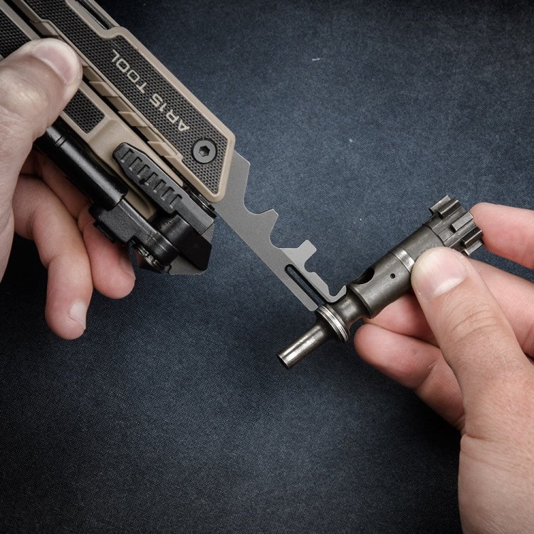 pol_pl_Real-Avid-Multitool-do-konserwacji-broni-AR-15-Tool-AVAR15T-28084_18.jpg