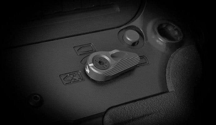 pol_pl_Strike-Industries-Selektor-ognia-Strike-Flip-Switch-Czarny-SI-AR-SS-FLIP-BK-18719_3.jpg