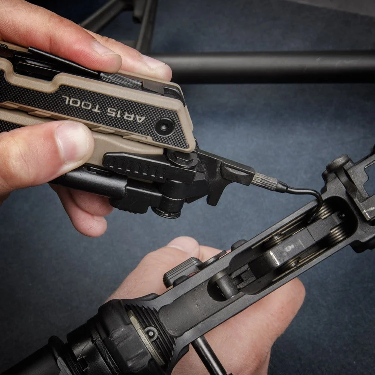 pol_pl_Real-Avid-Multitool-do-konserwacji-broni-AR-15-Tool-AVAR15T-28084_22.jpg